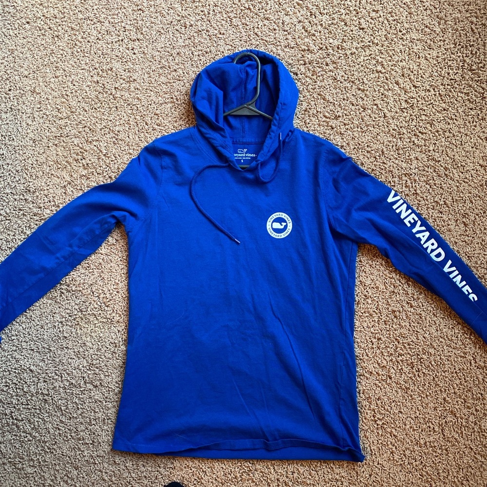 Vineyard vines hooded pullover